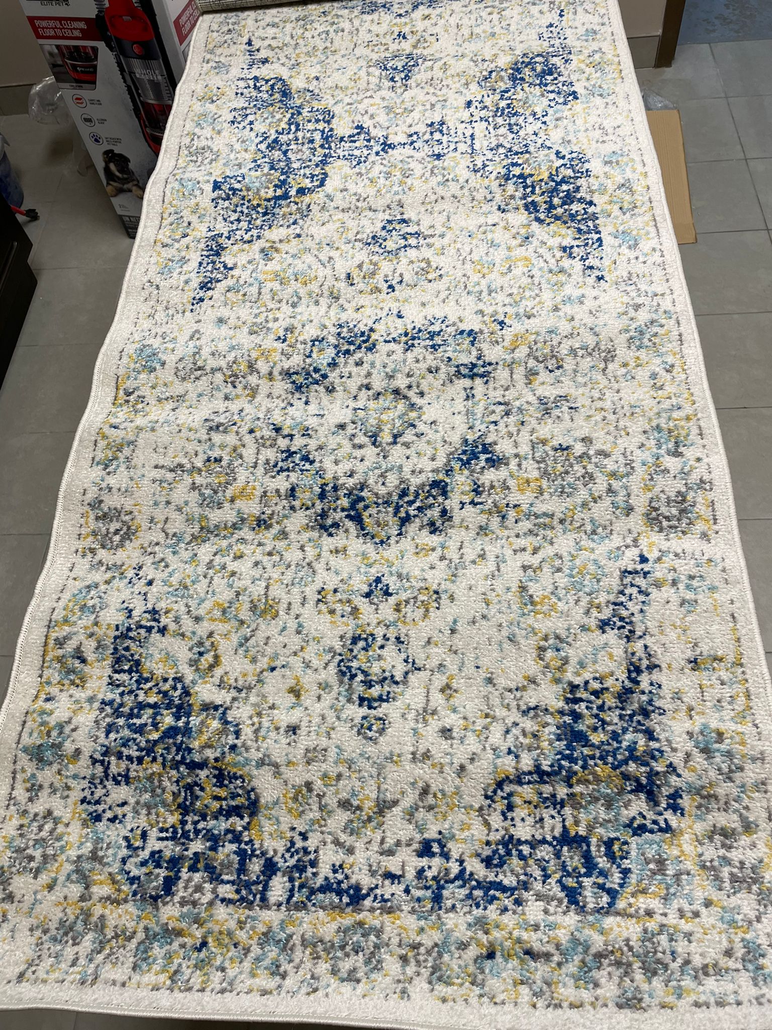 Runner -  nuLOOM Traditional Verona Area Rug, 2'8" x 8', Blue - GetSetHome Store