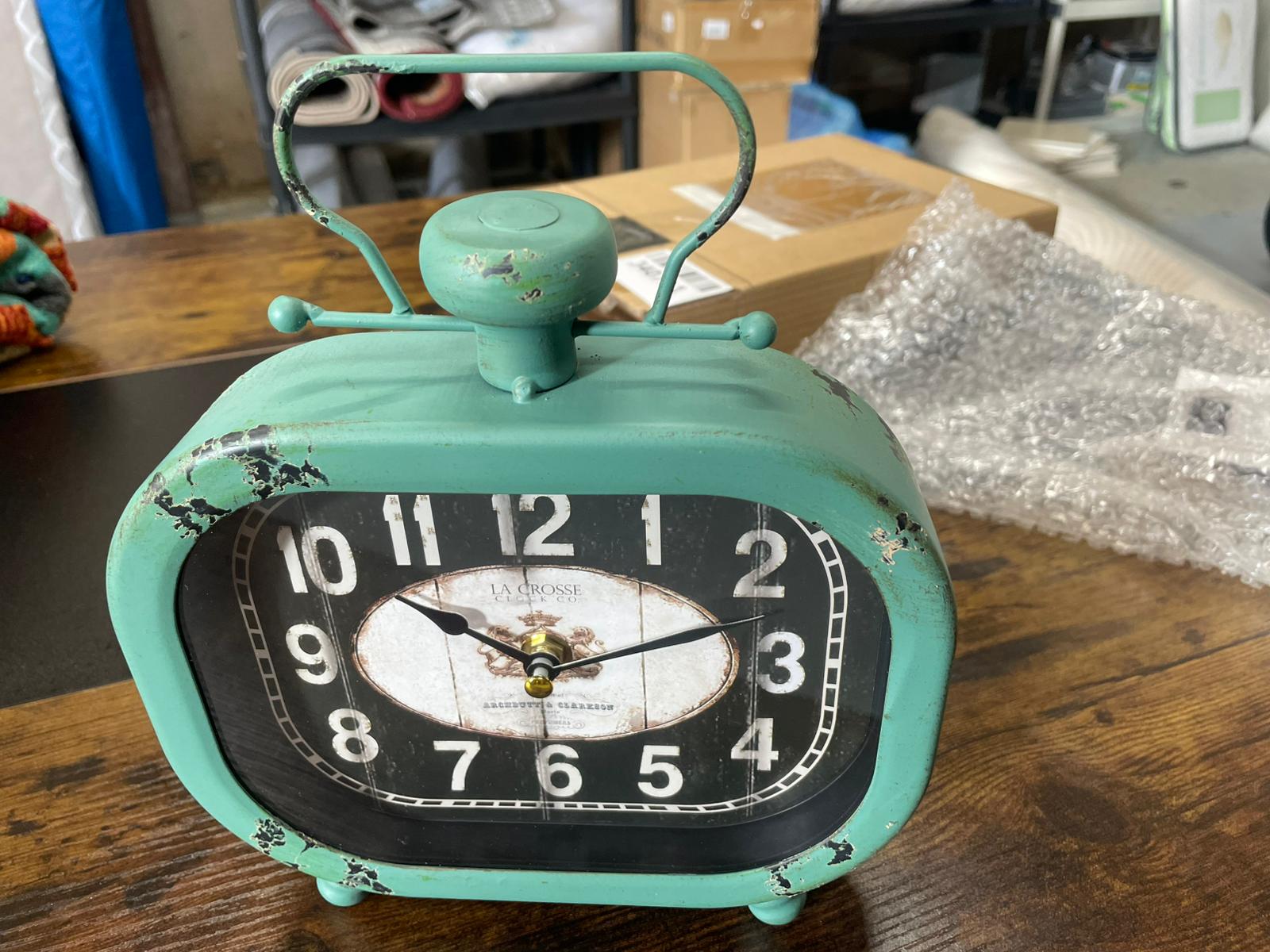Distressed Teal Quartz Metal Decorative Clock