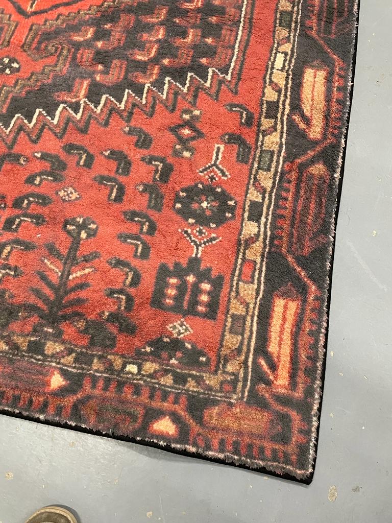 ORIENTAL RUG ~ 5' x 8' - GetSetHome Store