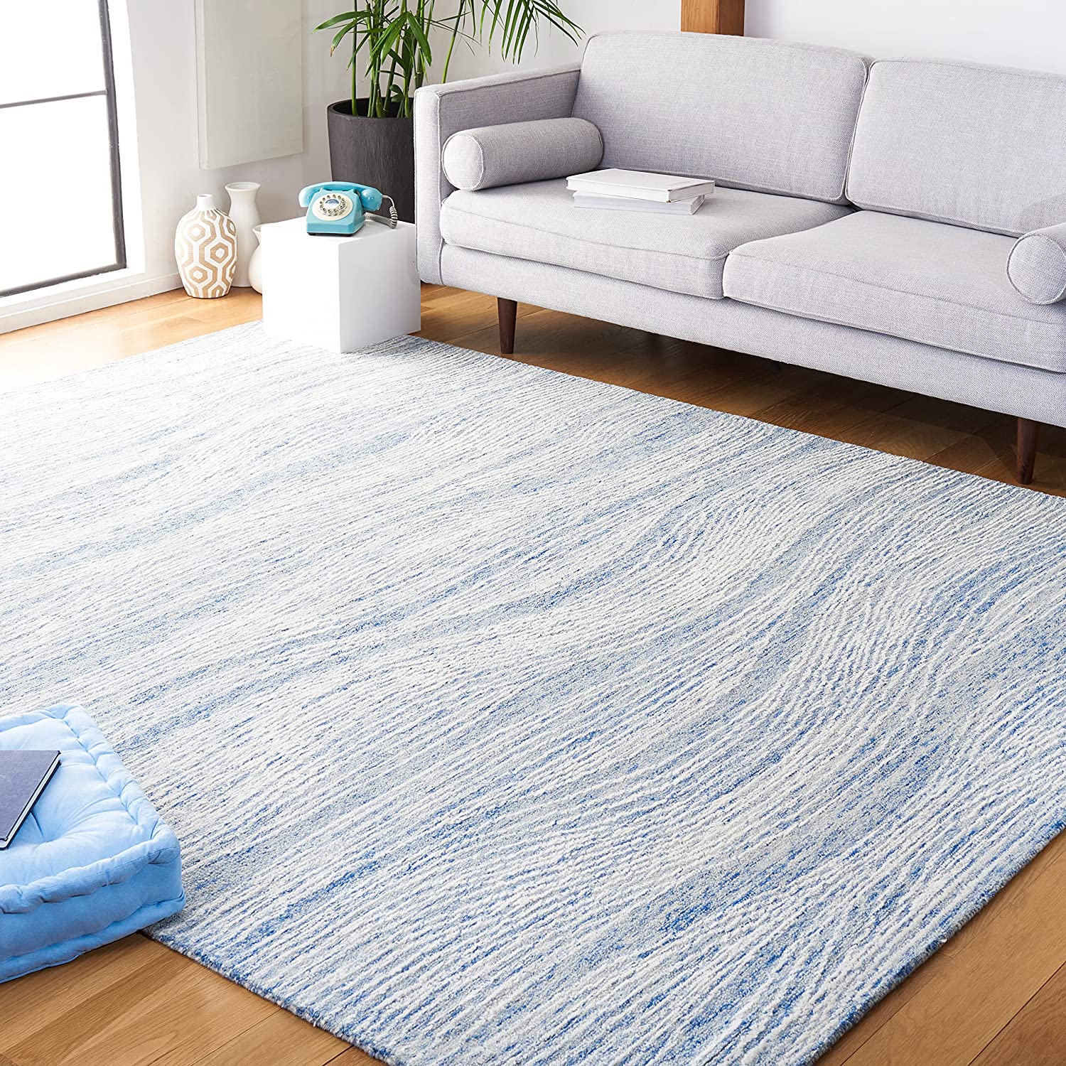 Safavieh Metro 6' x 9' MET995M Handmade Wool Area Rug - GetSetHome Store